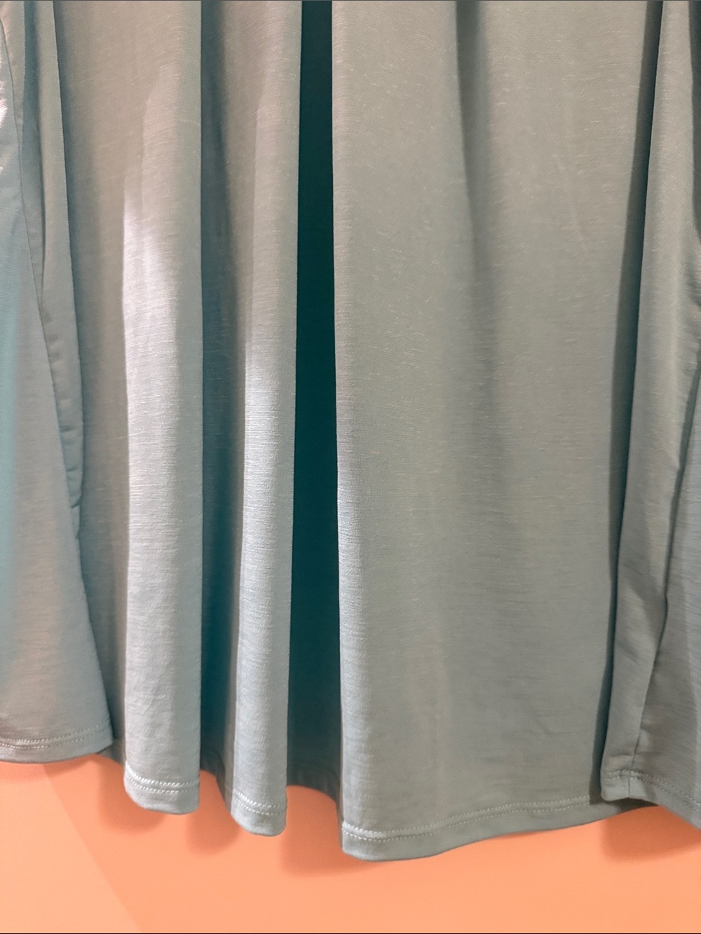 Dear Scarlett Sleeveless Pleated Camisole in Aqua Blue - Picture 4 of 6